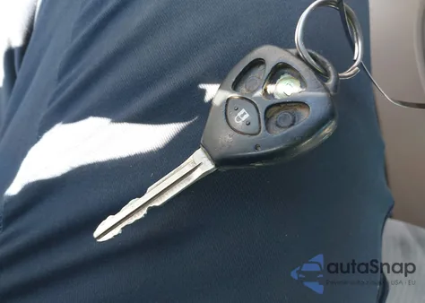 2010 Toyota Corolla Le z USA, uszkodzony, nr VIN JTDBU4EE6AJ083504